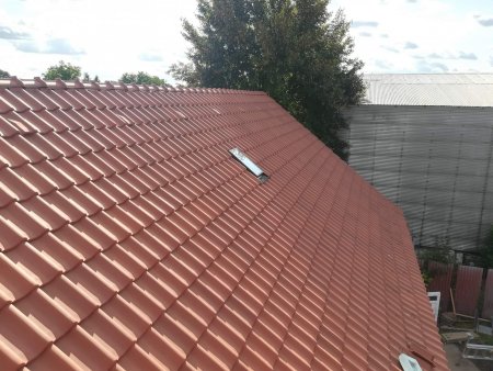 Oprava strechy školskej jedálne v Tornali